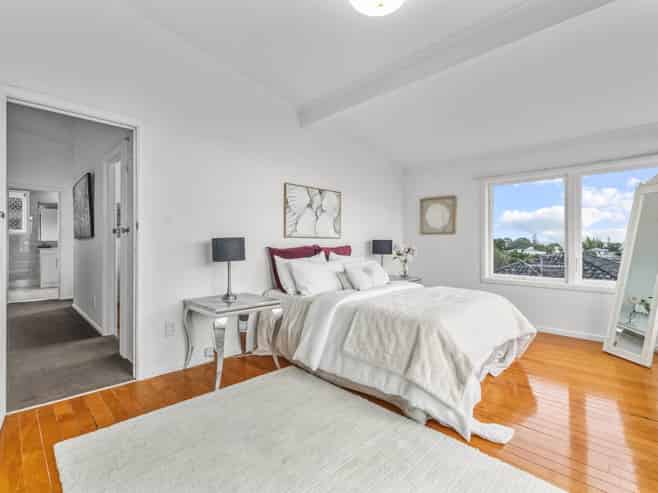 90 Gossamer Drive, Pakuranga Heights