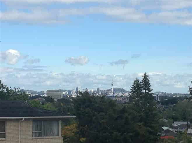 78 Ravenwood Drive, Forrest Hill