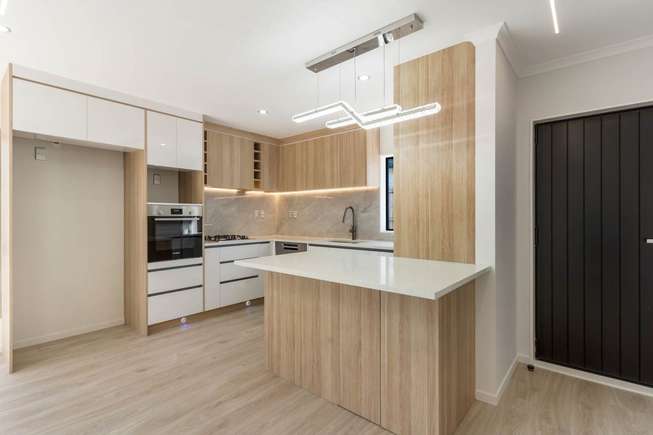 Brand New, Premium Freehold Homes! - Ansicht 6