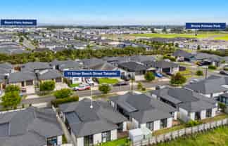 11 Silver Beech Street, Takanini