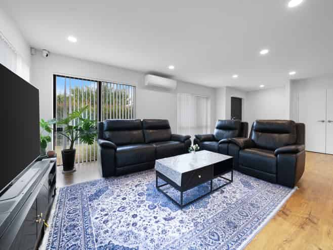 11 Silver Beech Street, Takanini