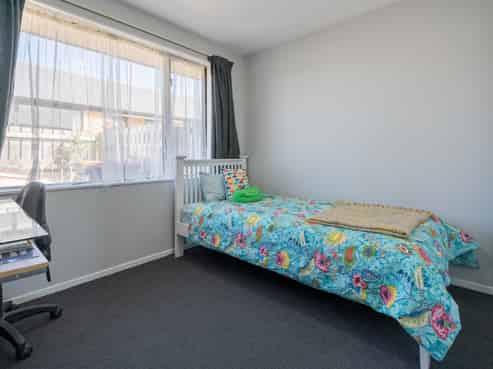 18C Redmond Street, Gore