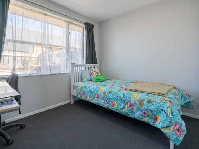 18C Redmond Street, Gore