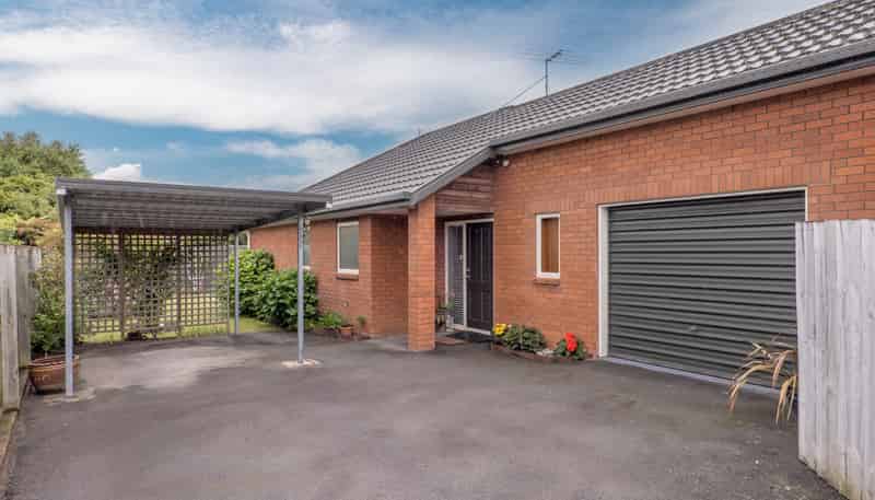 5B Oldham Place, Darfield