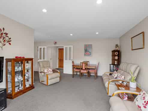 5B Oldham Place, Darfield