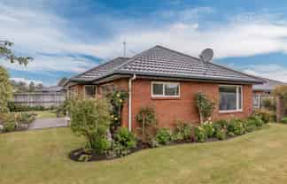 5B Oldham Place, Darfield