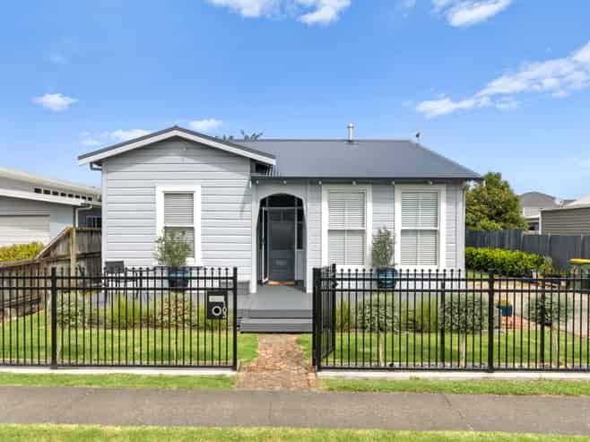103 Hall Street, Whataupoko