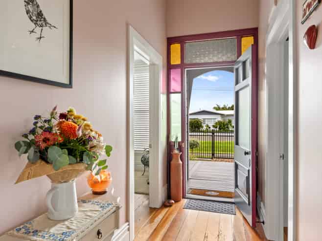 103 Hall Street, Whataupoko