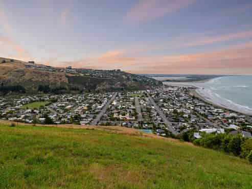 26 Highview Lane, Scarborough