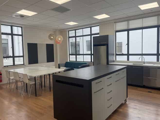 Quality Partitioned Floor | 1,420sqm