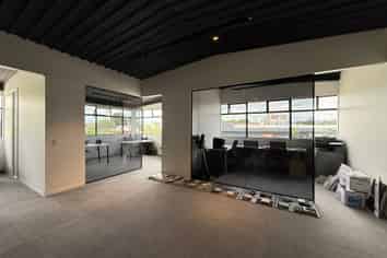 Office premises on busy Main Road