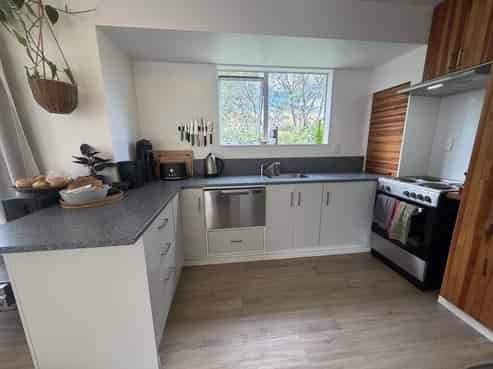 9 Banff Way, Toi Toi