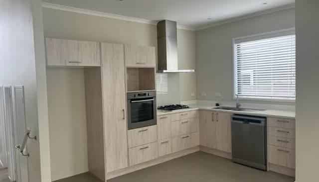 34 Cape Cod Drive, Gulf Harbour