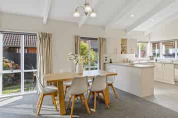 16 Herbs Place, Cashmere