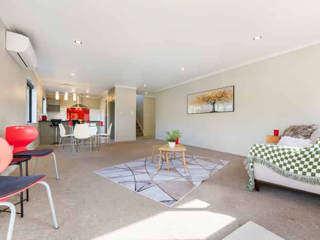 19A Kelwyn Road, Kelston