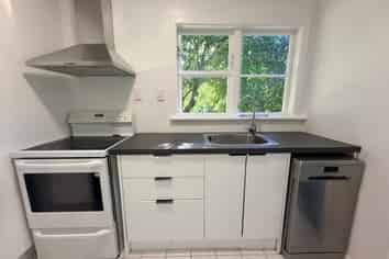 6 Balfour Street, Mornington