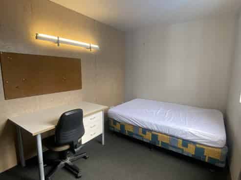 Room 5 9/3 King Street, Mount Cook