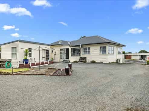 43 North Street, Mokau