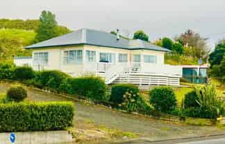 43 North Street, Mokau