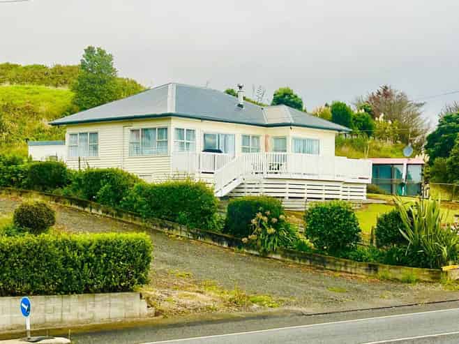 43 North Street, Mokau