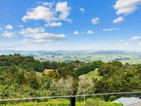 50 Hawken Road, Maunu