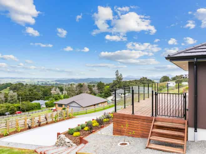 50 Hawken Road, Maunu