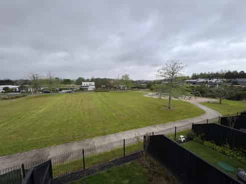 4/3 Walsh Road, Milldale