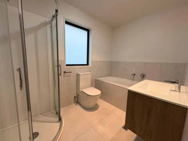 4/3 Walsh Road, Milldale