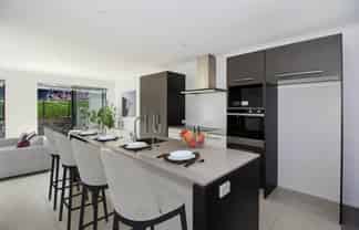 165 Barbarich Drive, Stonefields