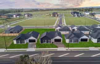 52 Whangamaire Rise, Karaka