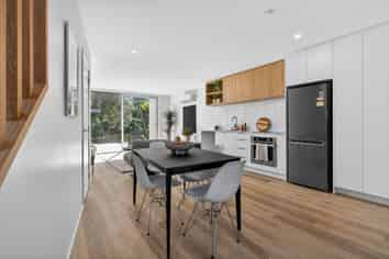 1 Nikau Grove, Woburn