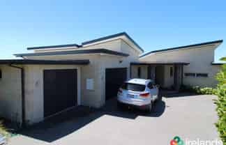 116 Glenstrae Road , Redcliffs