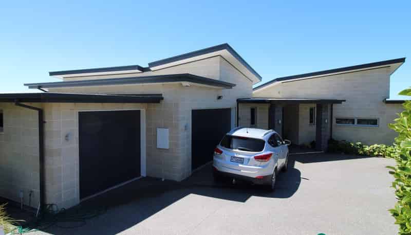 116 Glenstrae Road , Redcliffs