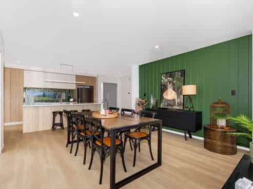 4B Okupe Grove, Aotea