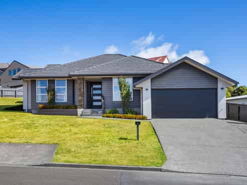 1 Aoraki Rise, Aotea