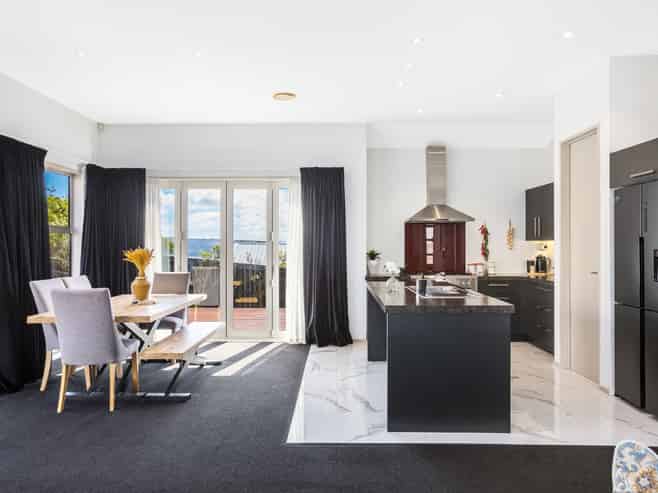 1 Aoraki Rise, Aotea