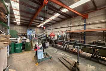 369Sqm Vacant Possession On Kerwyn Ave