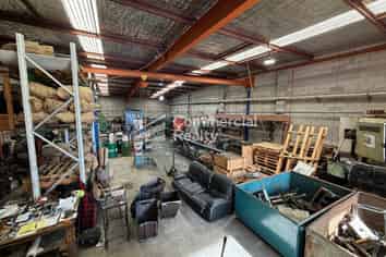 369Sqm Vacant Possession On Kerwyn Ave