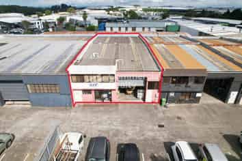 369Sqm Vacant Possession On Kerwyn Ave