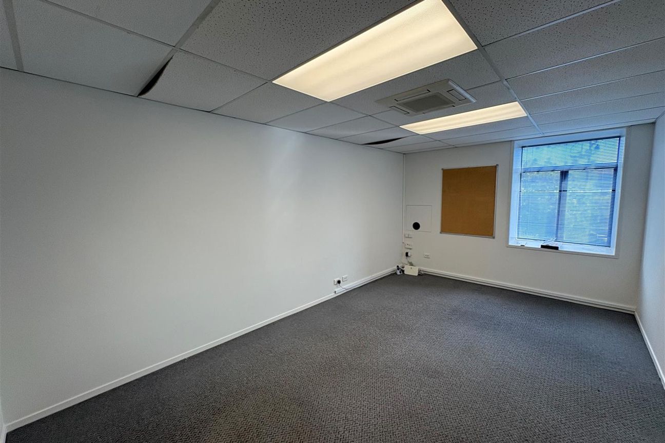 Savills | Bite-sized Industrial - Vista 6