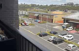 202/82 Te Oneroa Wy, Long Bay