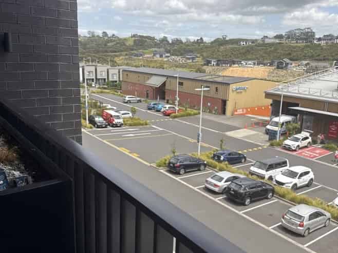 202/82 Te Oneroa Wy, Long Bay