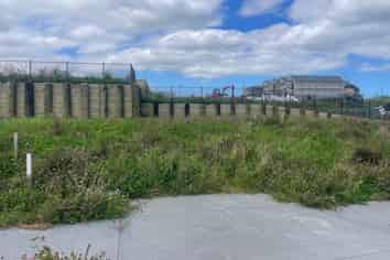 125 Limestone Drive, Hobsonville