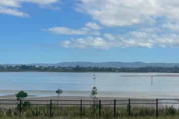 125 Limestone Drive, Hobsonville