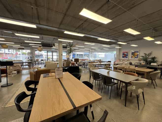 Stacks is looking for a neighbour!