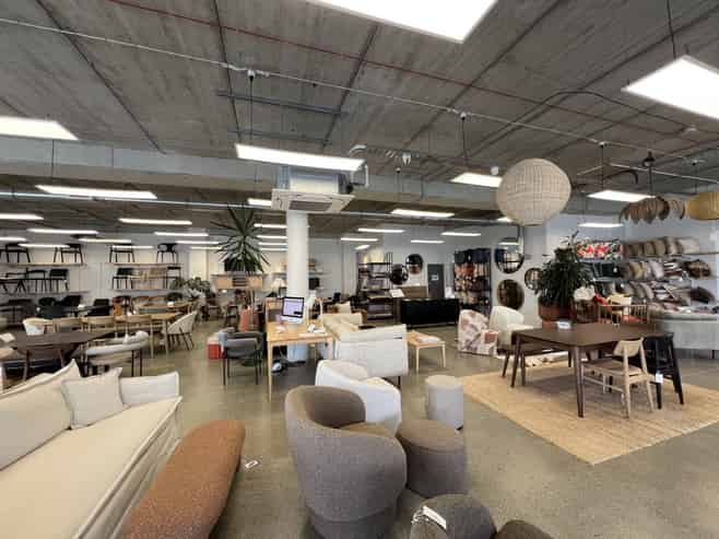 Stacks is looking for a neighbour!