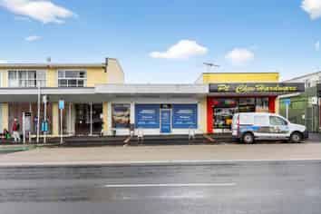 PRIME POINT CHEVALIER RETAIL
