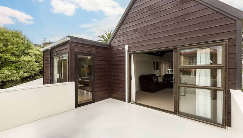 18 Langwell Place, Papakowhai