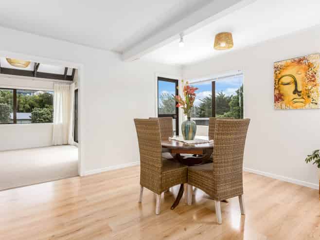 18 Langwell Place, Papakowhai