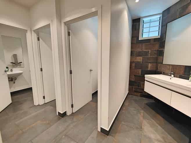 Rare Takapuna Restaurant for Lease